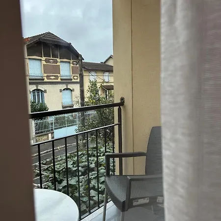 Apartment Coconing Situe A Proximite De Paris Bondy
